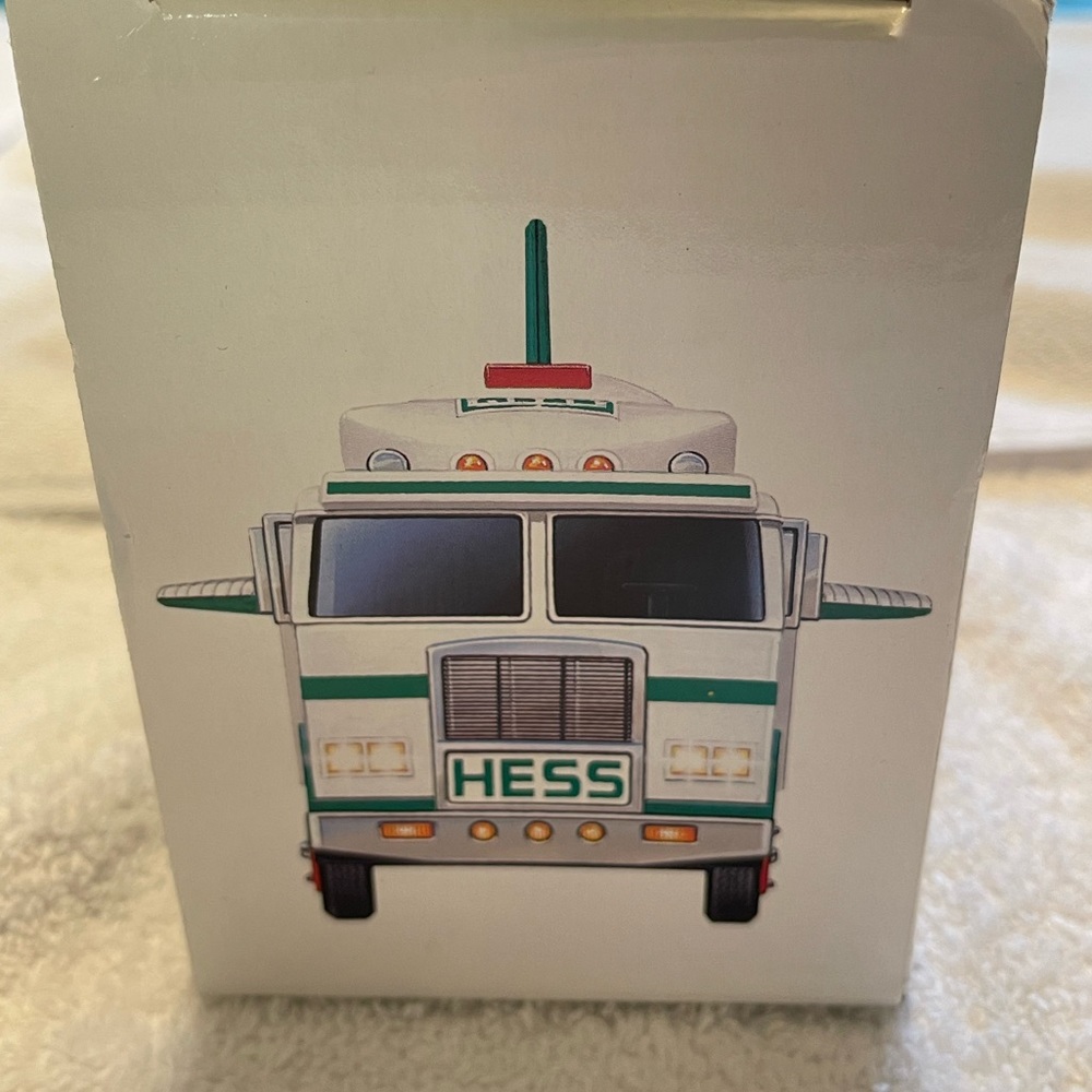 Hess Truck - Picture 4 of 4
